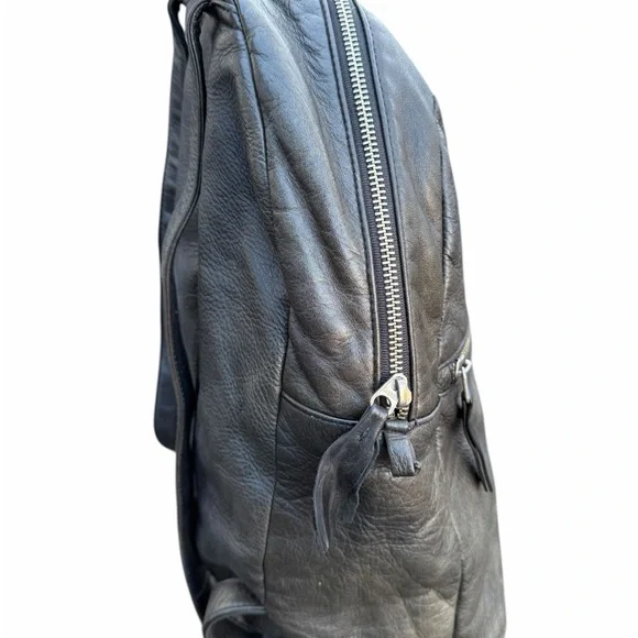 BAGGU Leather Zip-Front Backpack - Picture 4 of 14